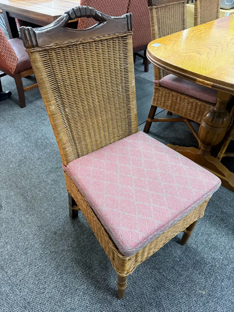 6 Seater Extendable Dining Room Table + Wicker Chairs (Store Collection) - View 4