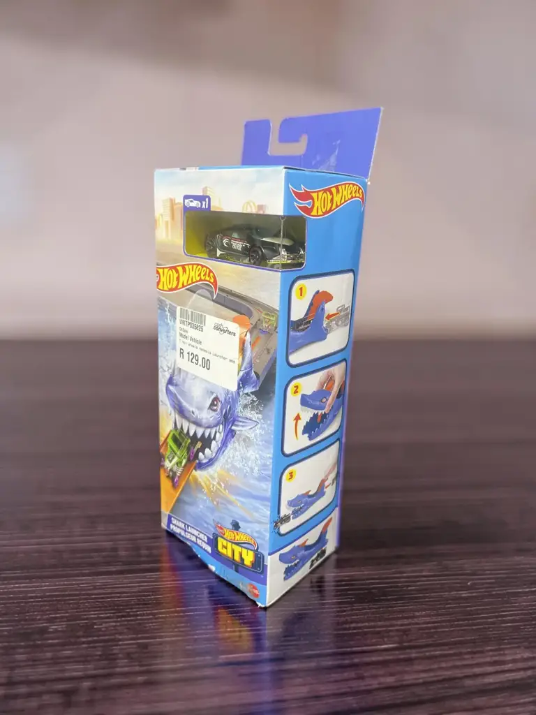 Hot Wheels Shark Assorted Nemesis Launcher (Age:4) - View 2