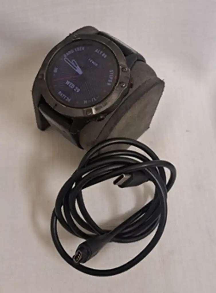 Garmin Fenix 6 Men's Smart Watch - View 2