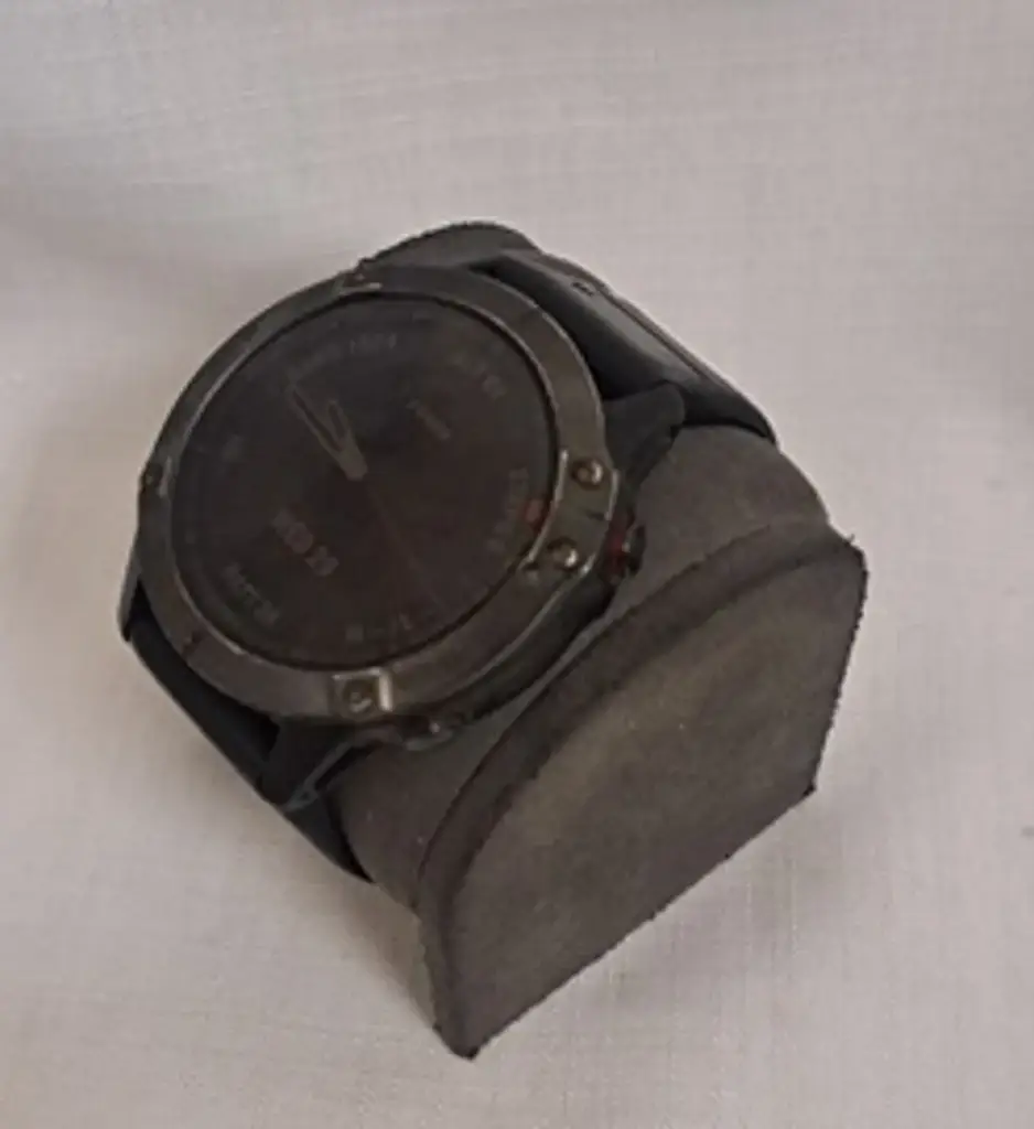 Garmin Fenix 6 Men's Smart Watch - View 3