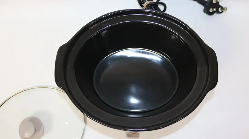 Haden 3.5L Slow Cooker (Model 18046368) - View 2