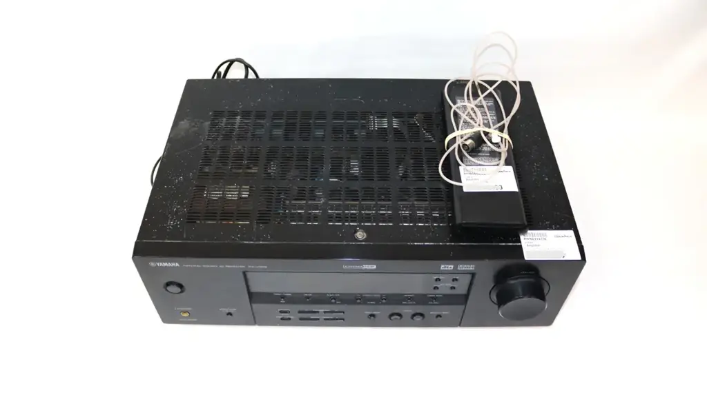 Yamaha Rx-V359 Natural Sound Av Receiver - View 2