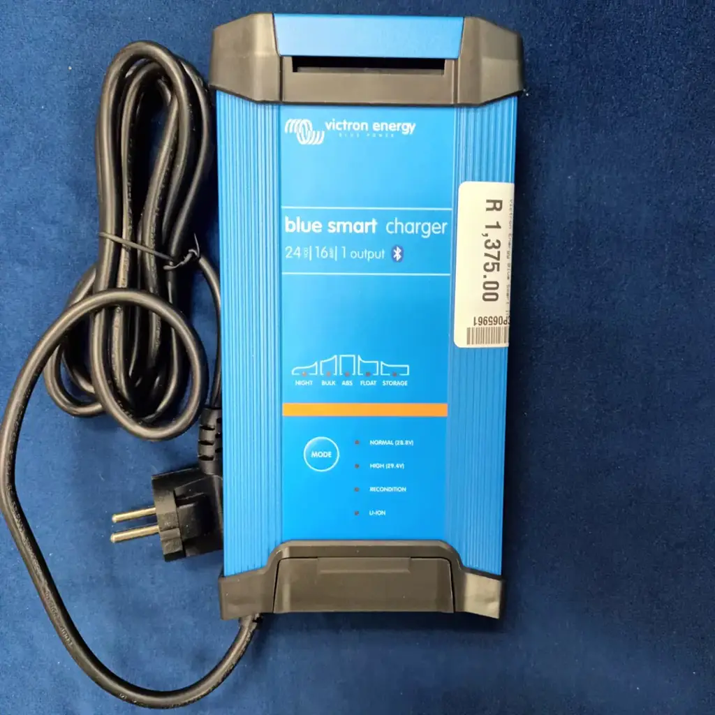 Victron Energy Blue Smart IP22 Charger 24/16(1)
