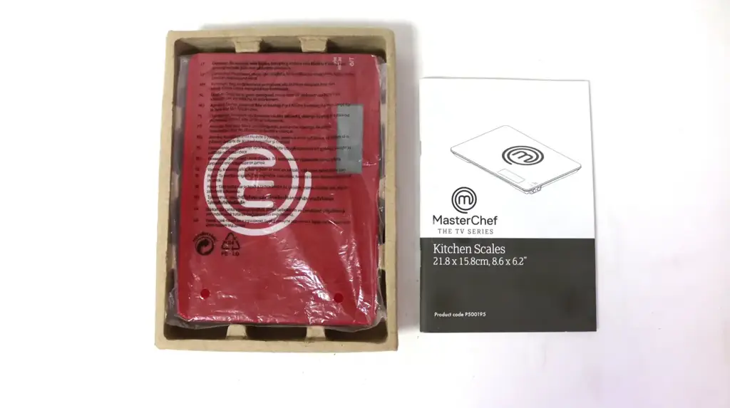 Masterchef Digital Kitchen Scale - Red (P500195) - View 3