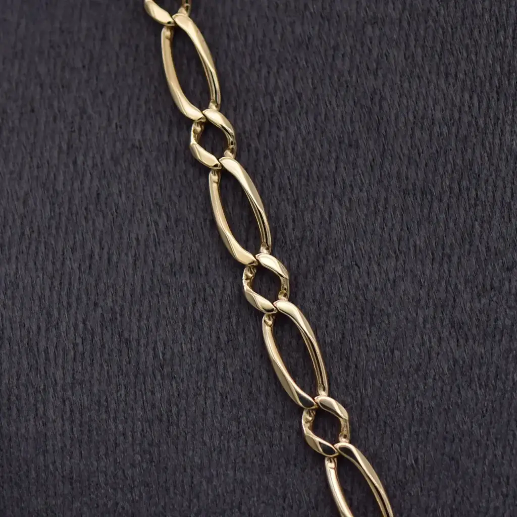 9ct Yellow Gold Chain Figaro-Link - View 2