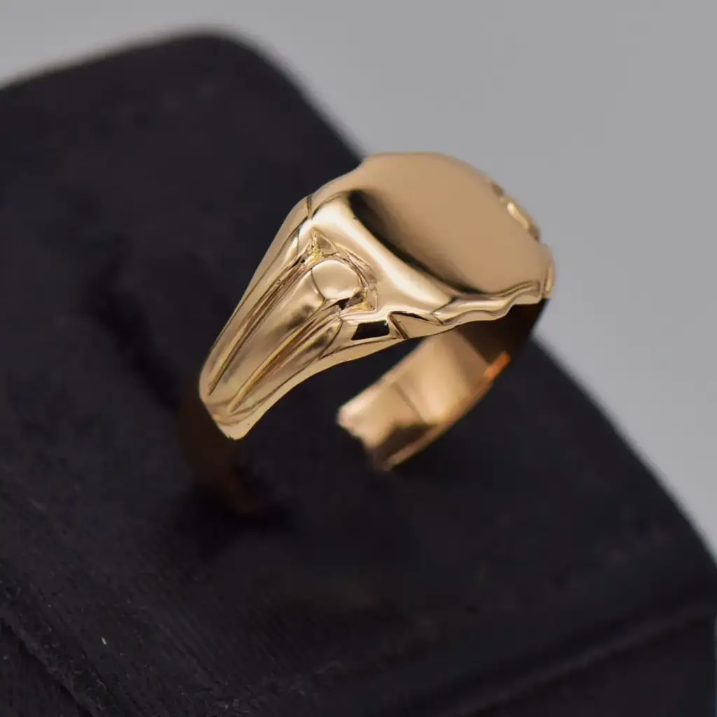 9ct Yellow Gold Men's Ring - View 2