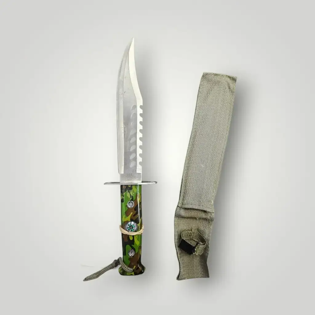 Usa Saber Survival Knife - View 2