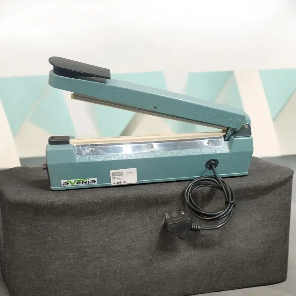 Avenia Heater Sealer - View 2