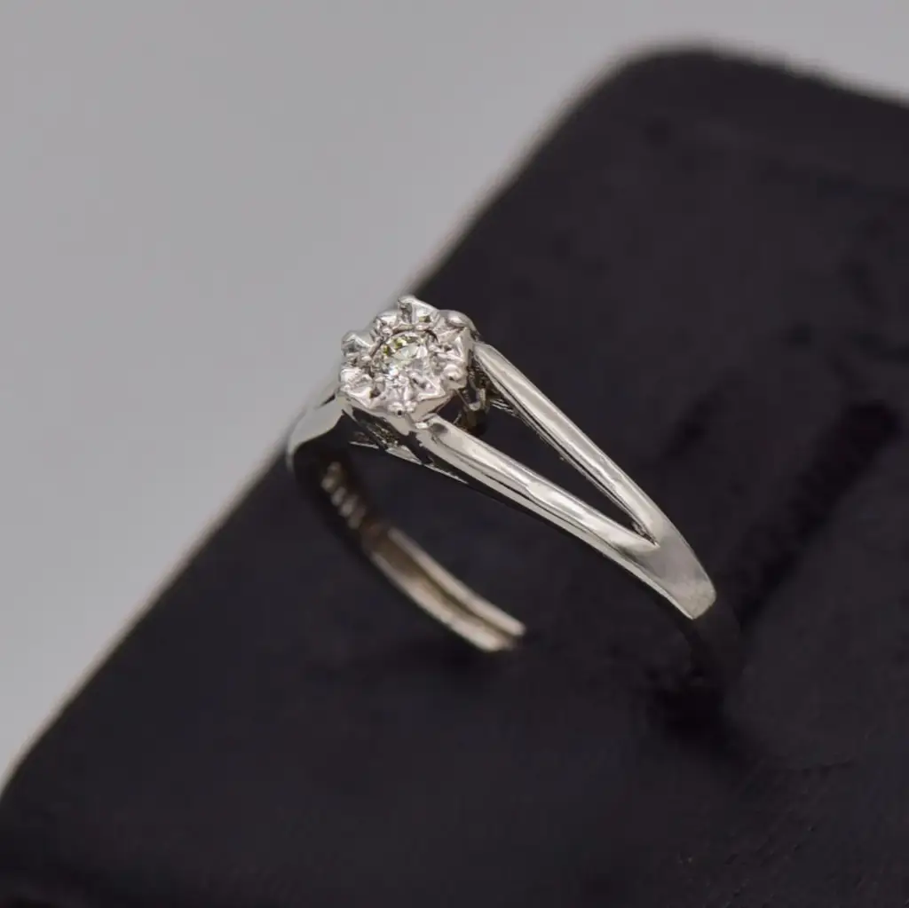 9ct White Gold Engagement Ring - View 3