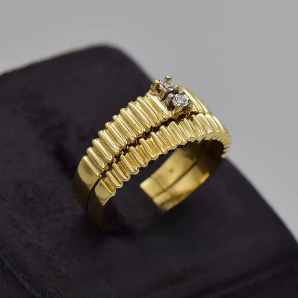 9Ct Yellow Gold Twin Set Ring - View 2