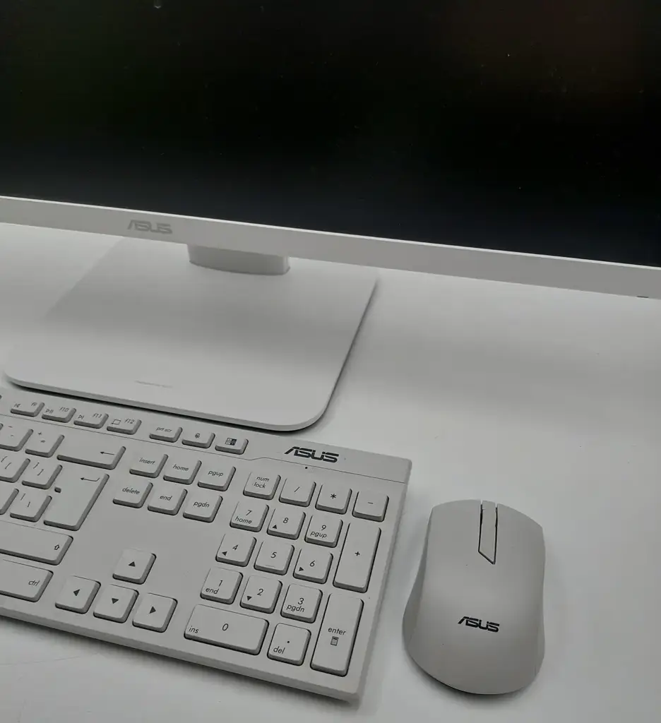 Asus Expect Centre - View 2