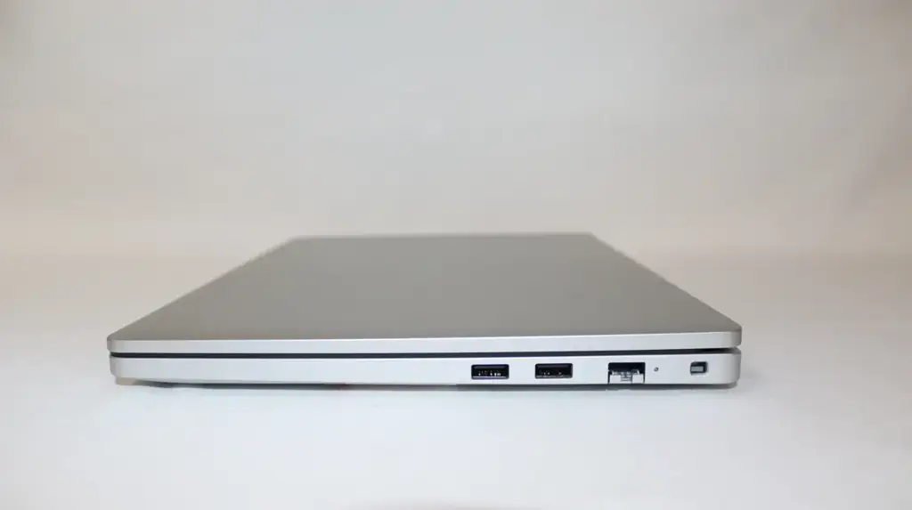 Dell Pro 14 Pc14250 Laptop - View 4