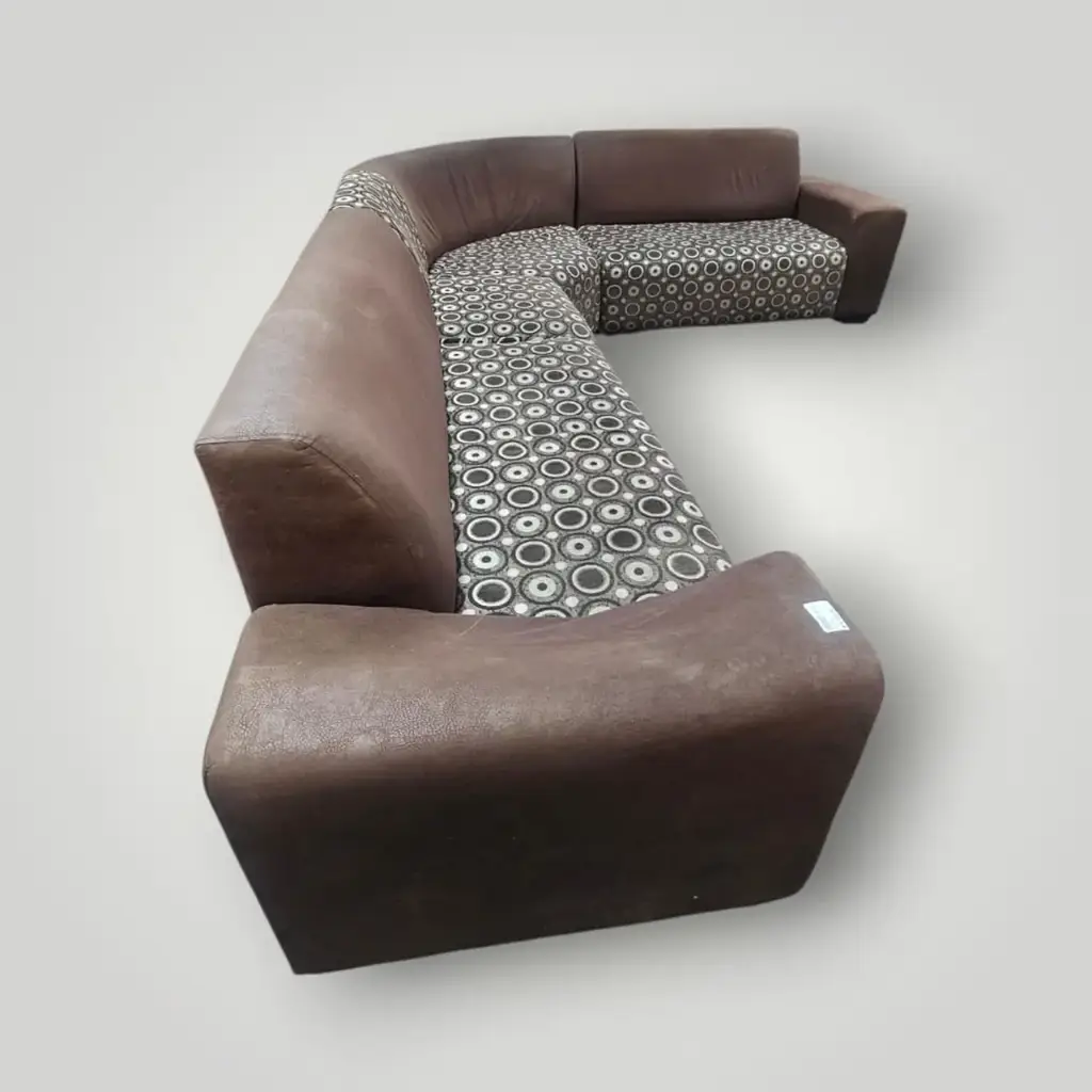 Corner Lounge Suite