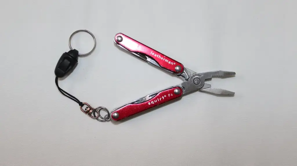 Leatherman Squirt P4 Multi-Tool - View 3