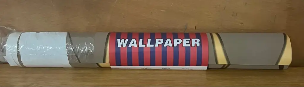 1 Roll Non-Woven Wallpaper- Brown