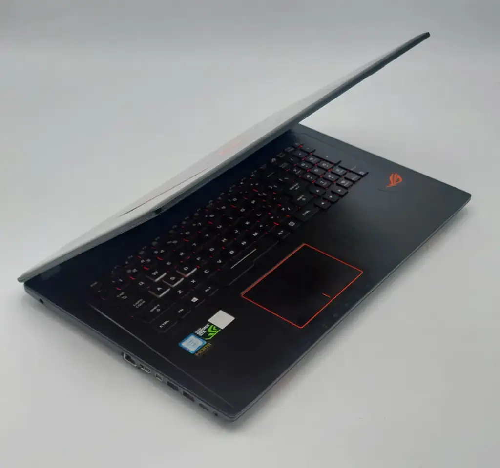 Asus Gl753ve Gaming Laptop - View 2