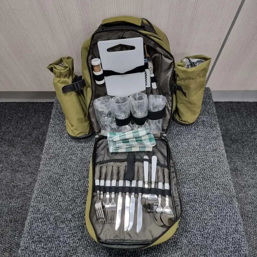 4-Person Picnic Backpack Set - View 2