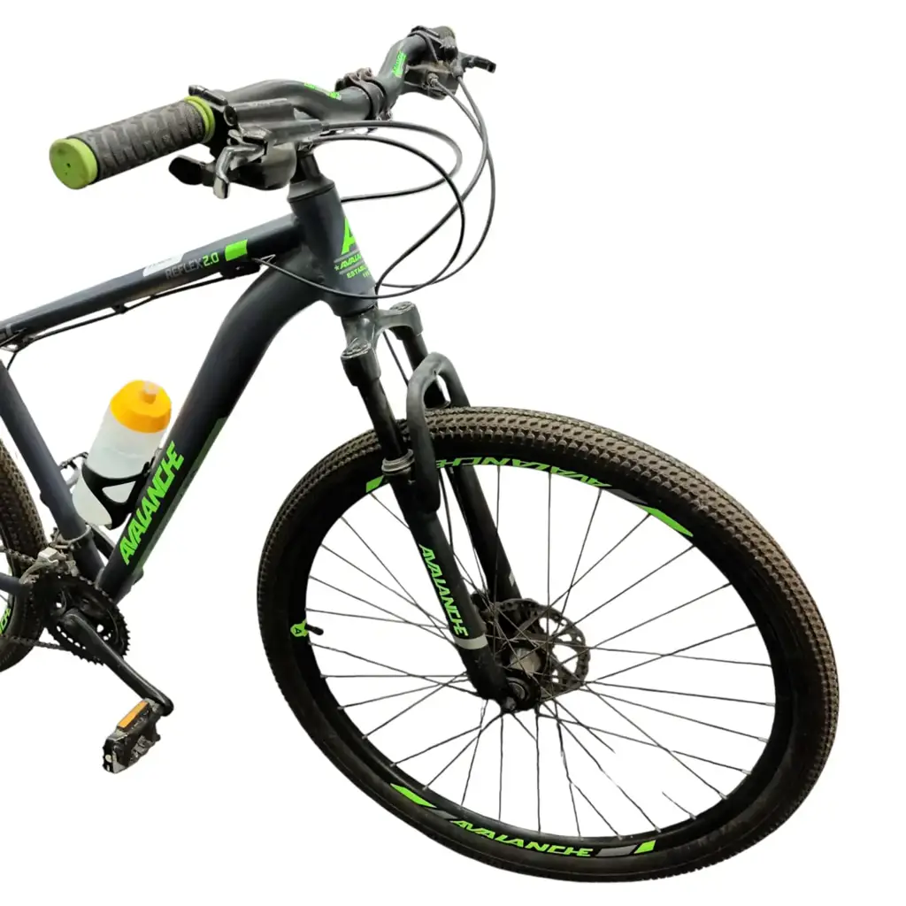 Avalanche Reflex 2 Aluminium Hardtail Mountain Bike (In-Store Collection) - View 2