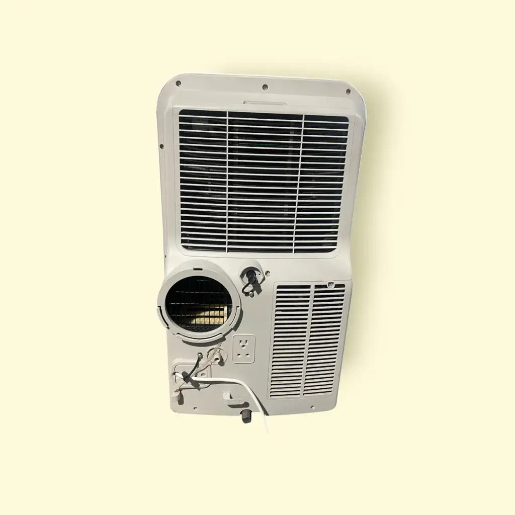 Logik Glp 09 Air Conditioner - View 4