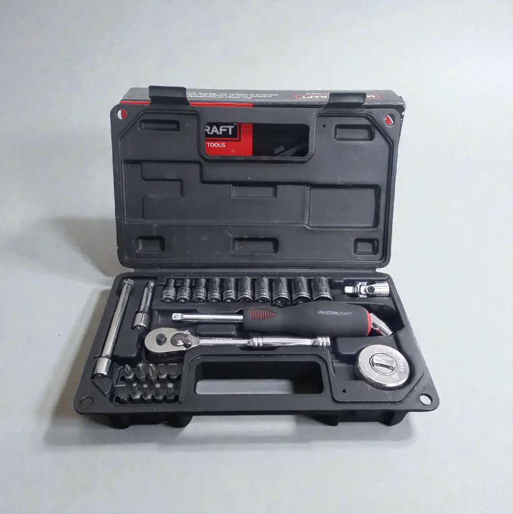 Mastercraft 27 Socket Set - View 2