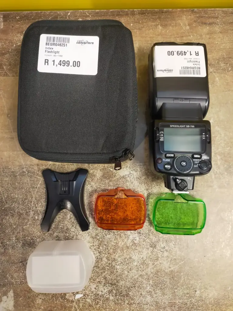 Nikon Sb-700 Speedlight Flash