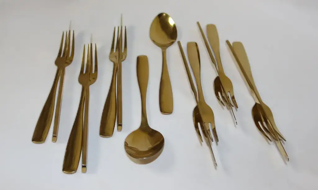 Nicolson Russell Metallic Cutlery Set - View 3