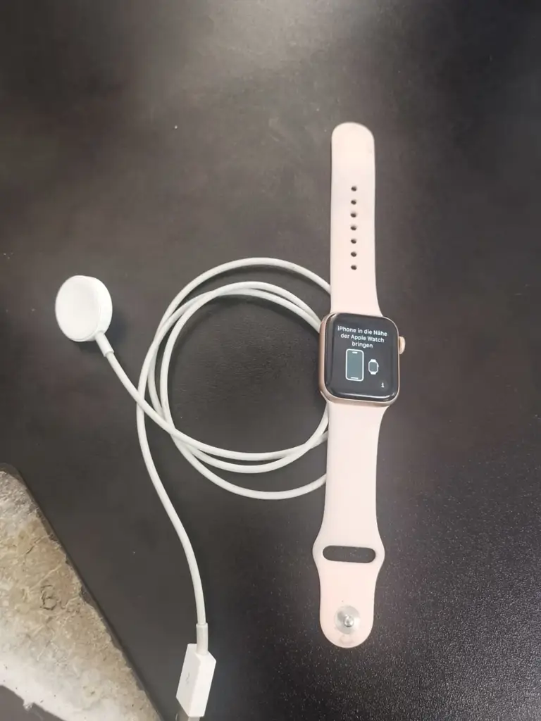Apple Watch Se - View 2