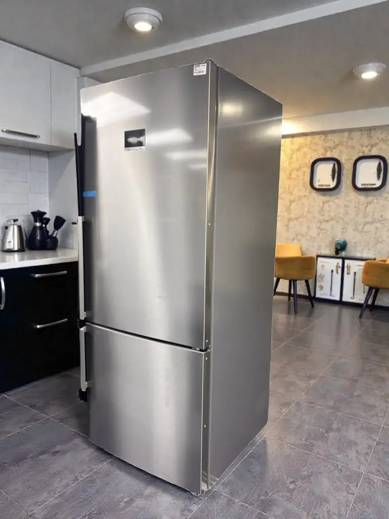 Bosch 578L Total No Frost 75Cm Fridge Freezer Serie 6 Anti-Fingerprint Brushed Steel - View 4