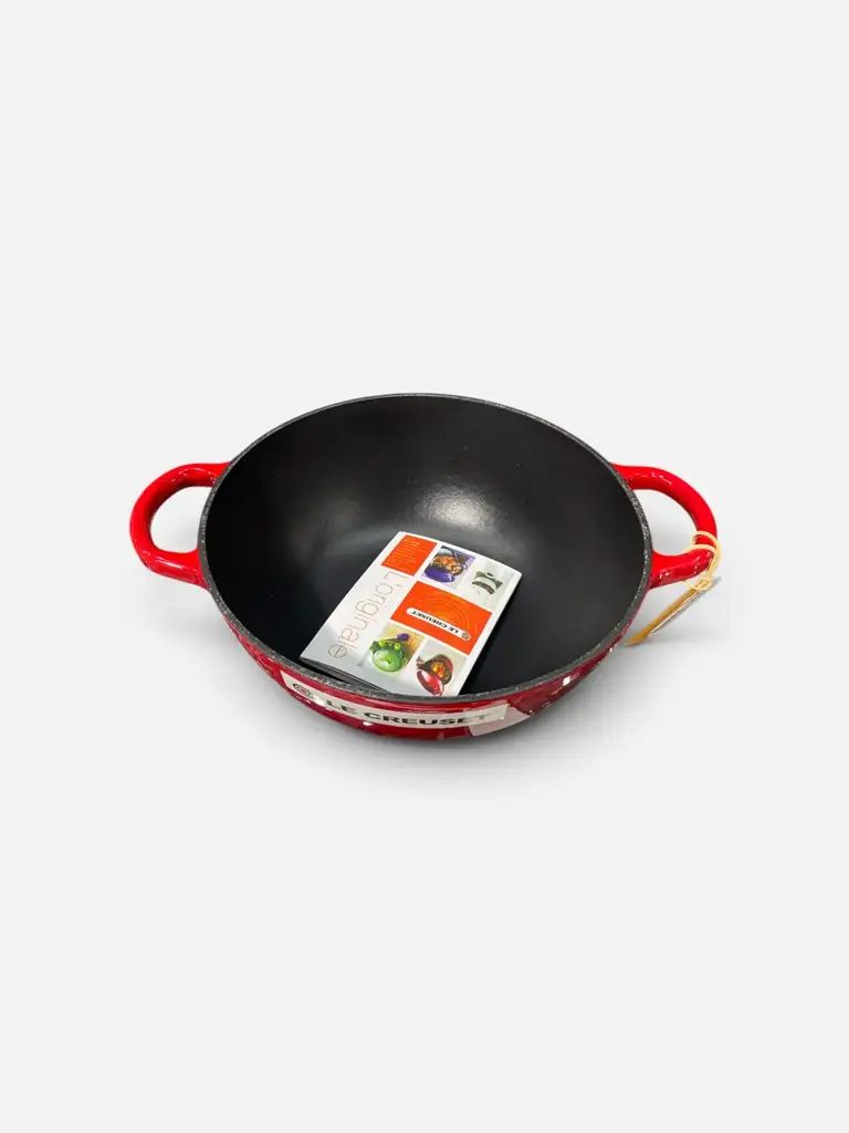 Le Creuset Cast Iron Signature Soup Pot 26Cm - View 3