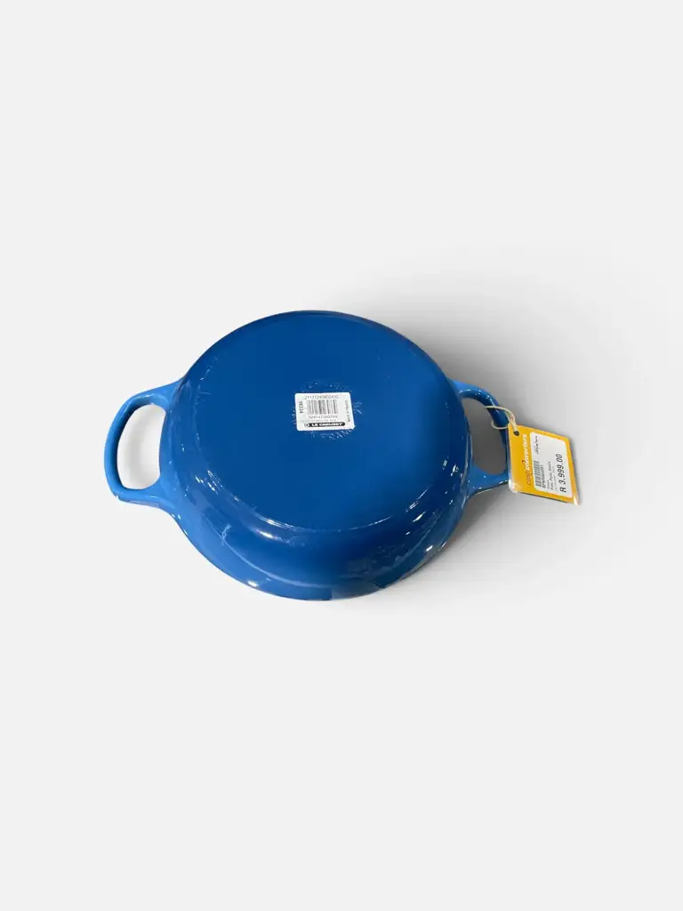 Le Creuset Signature Braiser Enamel On Cast Iron - View 2