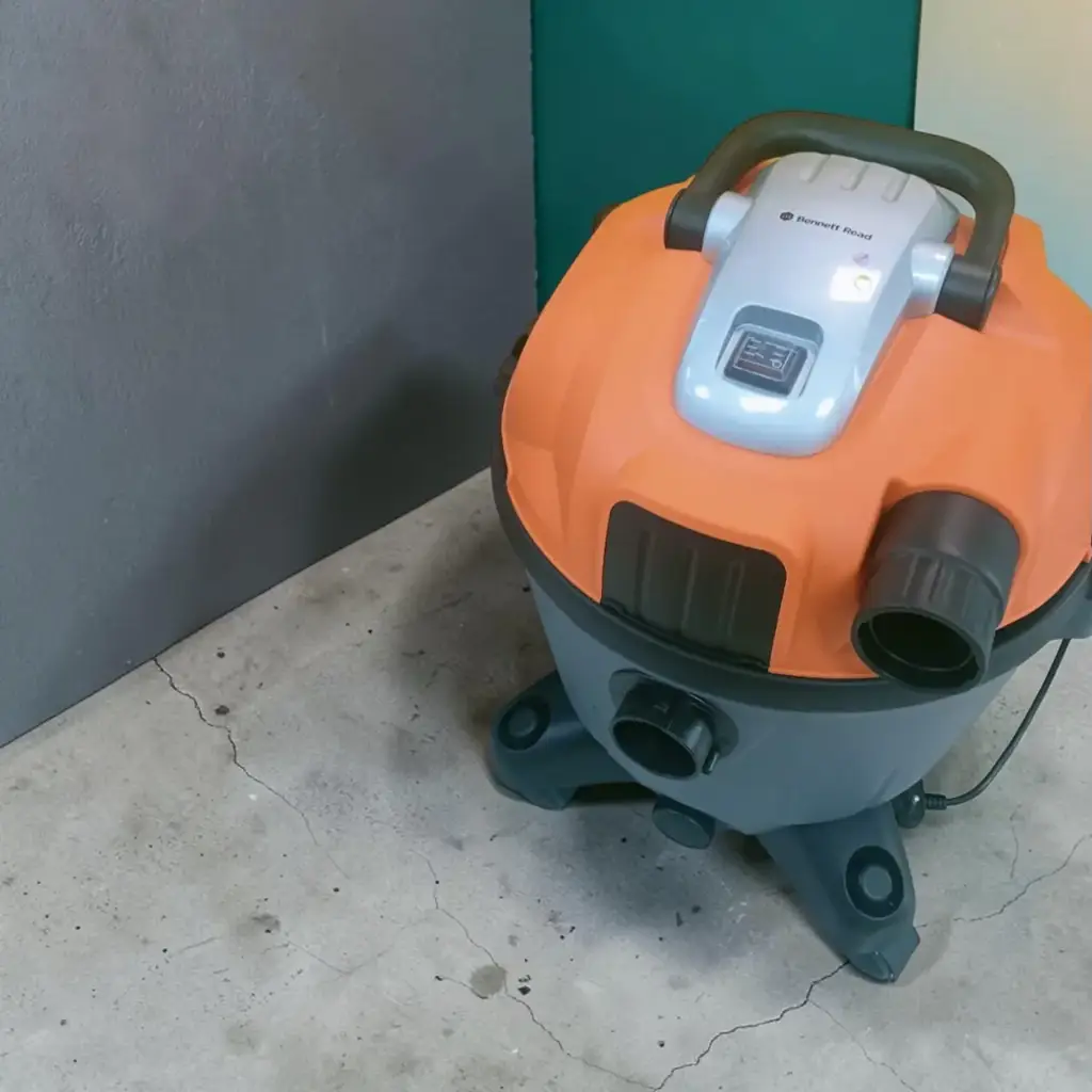 Bennett Read Tough 35 Vacuum Cleaner