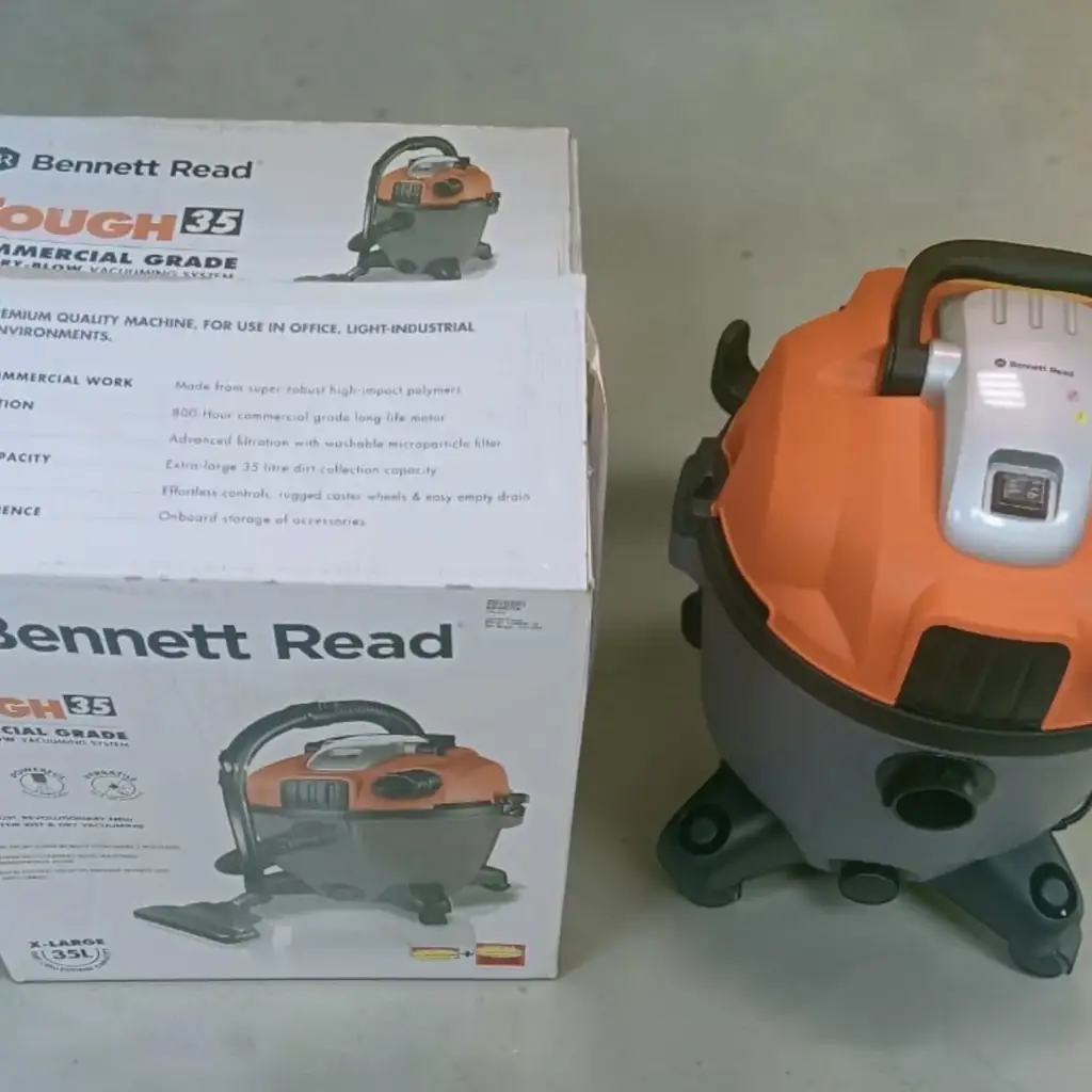 Bennett Read Tough 35 Vacuum Cleaner - View 2