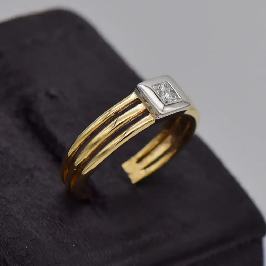 14ct Yellow Gold Dress Ring - View 2